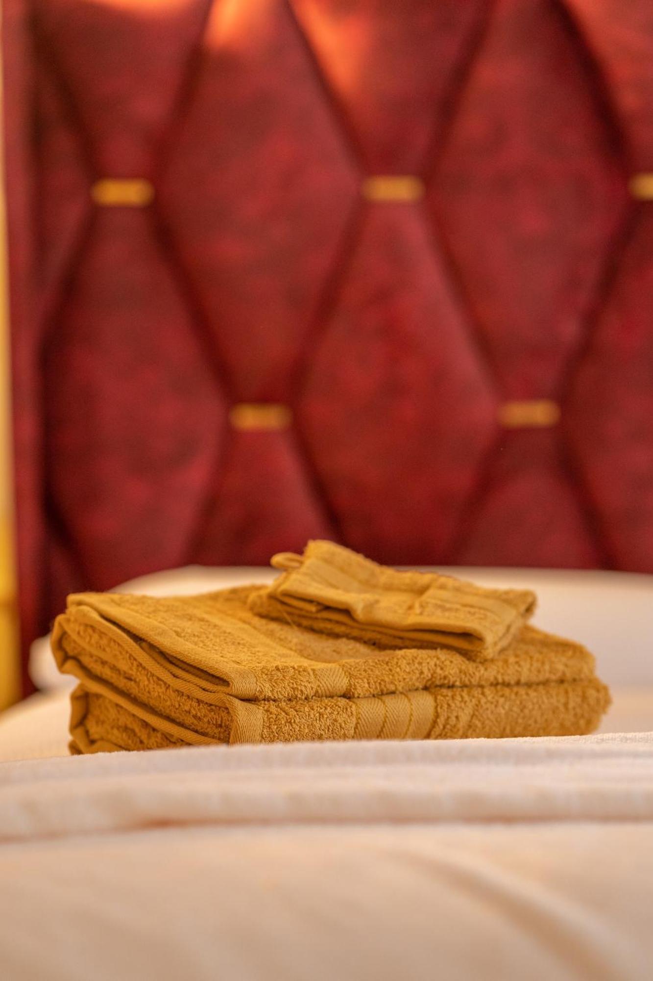 Liberty Seasons Hotel ฟลอเรนซ์ ภายนอก รูปภาพ
